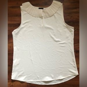 Ann Taylor White Sleeveless blouse